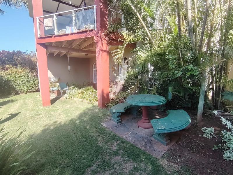 4 Bedroom Property for Sale in Wavecrest Eastern Cape
